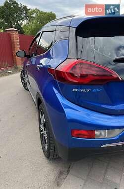 Хэтчбек Chevrolet Bolt EV 2018 в 