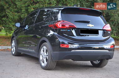 Хетчбек Chevrolet Bolt EV 2021 в 