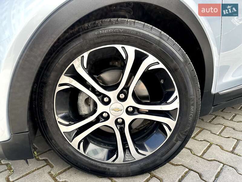 Хетчбек Chevrolet Bolt EV 2017 в Івано-Франківську
