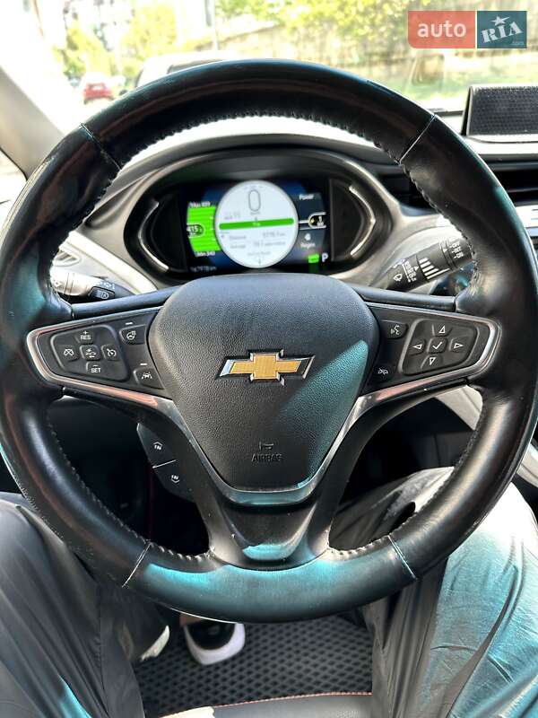 Хетчбек Chevrolet Bolt EV 2017 в Івано-Франківську