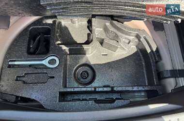 Хэтчбек Chevrolet Bolt EV 2023 в 