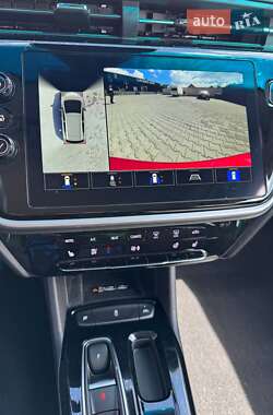 Хэтчбек Chevrolet Bolt EV 2023 в 