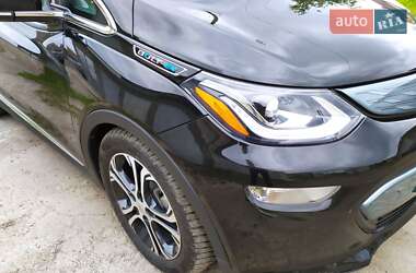 Хетчбек Chevrolet Bolt EV 2018 в 