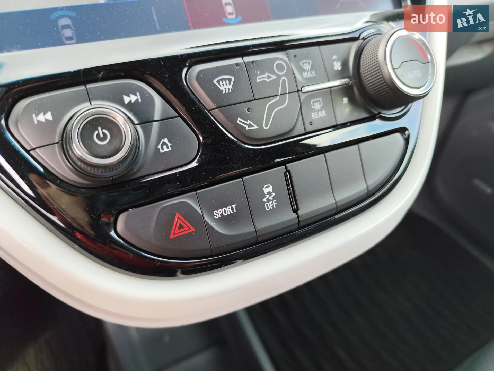 2017 Chevrolet Bolt EUV - мініатюра 40