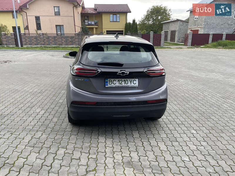Хэтчбек Chevrolet Bolt EV 2023 в Стрые