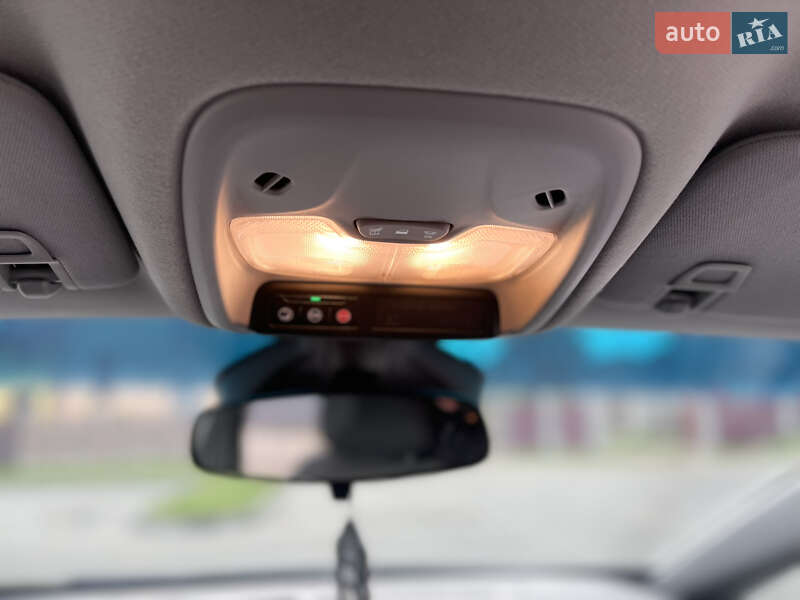 Хэтчбек Chevrolet Bolt EV 2023 в Стрые