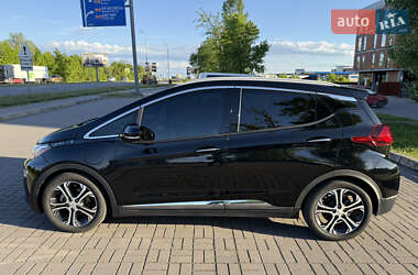 Хэтчбек Chevrolet Bolt EV 2019 в 