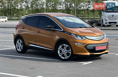 Хэтчбек Chevrolet Bolt EV 2017 в 