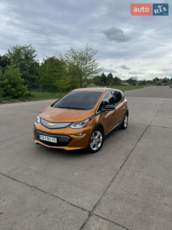 Хэтчбек Chevrolet Bolt EV 2017 в Киеве