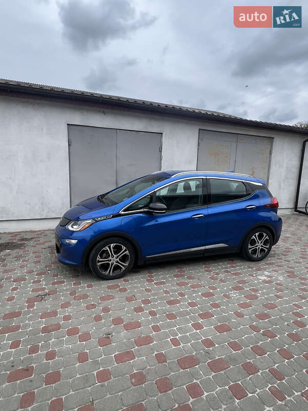 Хэтчбек Chevrolet Bolt EV 2017 в Сокале