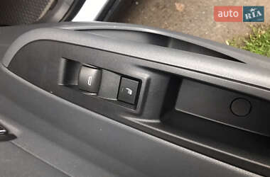 Хэтчбек Chevrolet Bolt EV 2017 в 