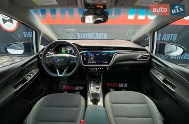 Хетчбек Chevrolet Bolt EV 2023 в 