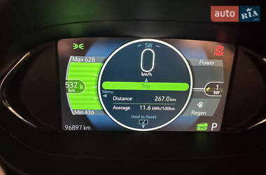 Хэтчбек Chevrolet Bolt EV 2021 в 