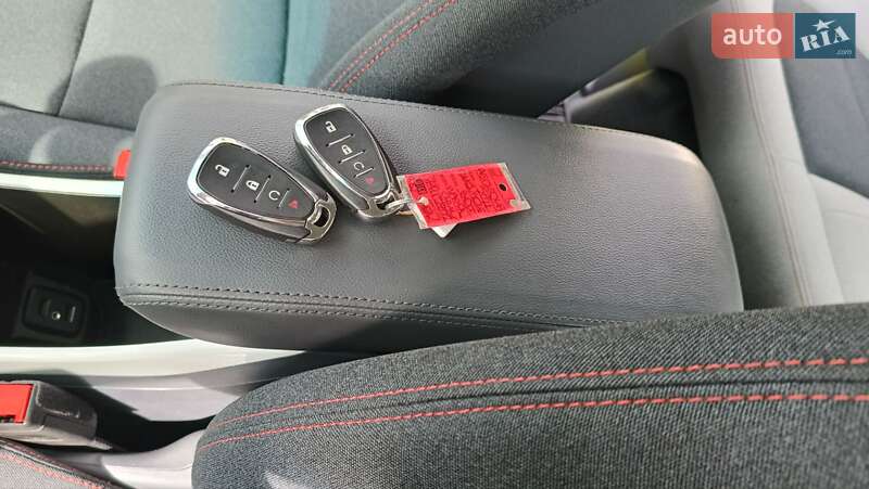 Хэтчбек Chevrolet Bolt EV 2021 в Одессе фото 16 Хэтчбек Chevrolet Bolt EV 2021 в Одессе