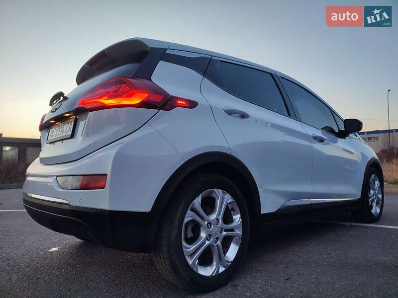 Хетчбек Chevrolet Bolt EV 2018 в Дрогобичі