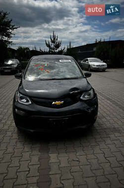 Хэтчбек Chevrolet Bolt EV 2017 в 