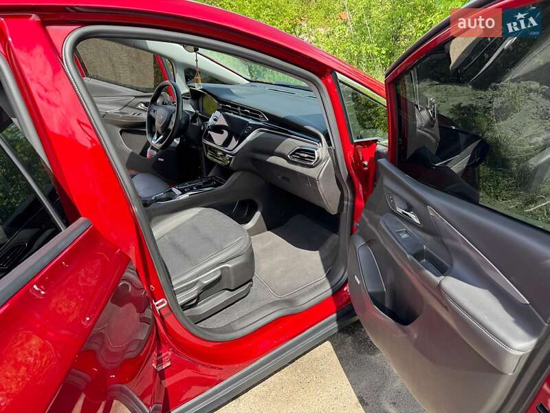 Хэтчбек Chevrolet Bolt EV 2022 в Виннице