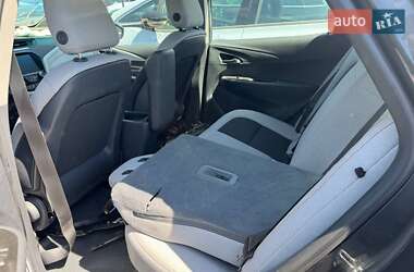 Хетчбек Chevrolet Bolt EV 2021 в 