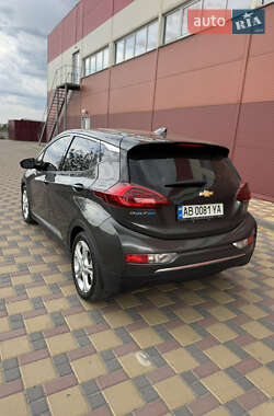 Хетчбек Chevrolet Bolt EV 2017 в 