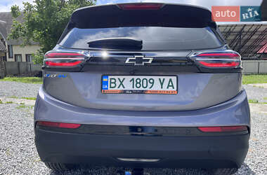 Хэтчбек Chevrolet Bolt EV 2023 в 