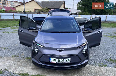 Хэтчбек Chevrolet Bolt EV 2023 в 