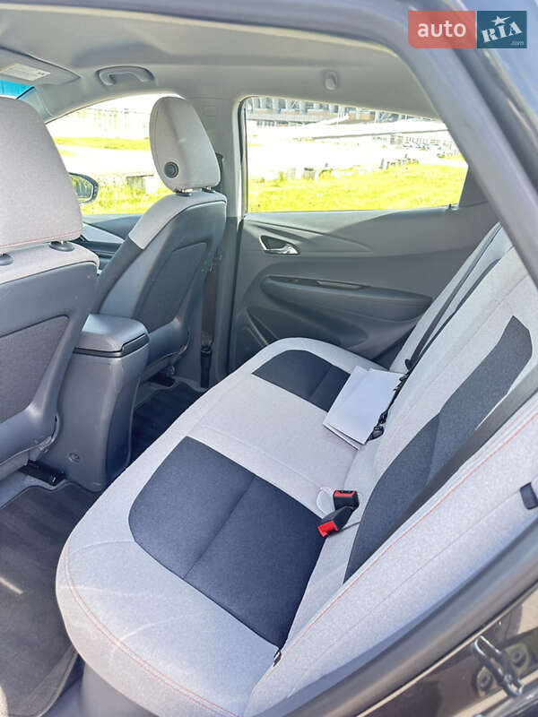 Хэтчбек Chevrolet Bolt EV 2020 в Львове