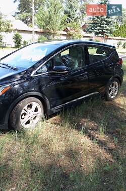 Хэтчбек Chevrolet Bolt EV 2017 в 