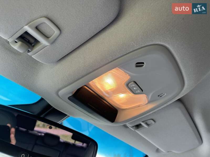 Хэтчбек Chevrolet Bolt EV 2019 в Львове