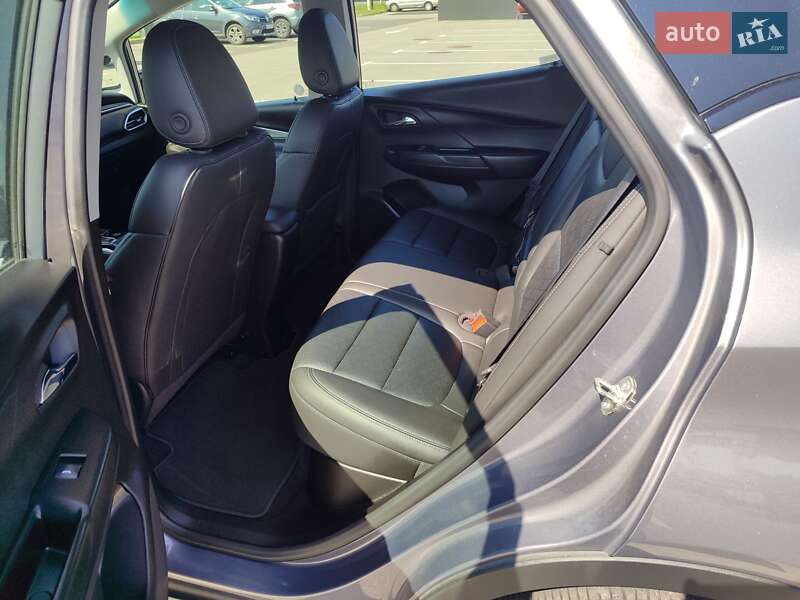 Хетчбек Chevrolet Bolt EV 2023 в Києві фото 11 Хетчбек Chevrolet Bolt EV 2023 в Києві