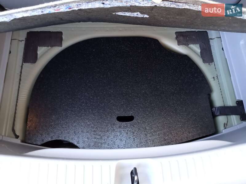 Хэтчбек Chevrolet Bolt EV 2017 в Ужгороде