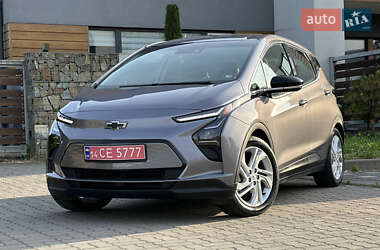 Хэтчбек Chevrolet Bolt EV 2023 в 