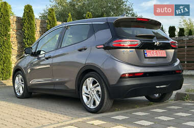 Хэтчбек Chevrolet Bolt EV 2023 в 
