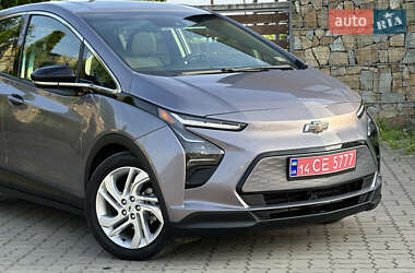 Хэтчбек Chevrolet Bolt EV 2023 в 