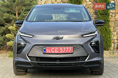 Хэтчбек Chevrolet Bolt EV 2023 в 
