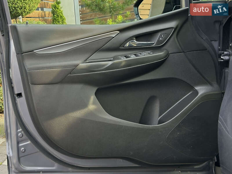Хетчбек Chevrolet Bolt EV 2023 в Стрию фото 55 Хетчбек Chevrolet Bolt EV 2023 в Стрию
