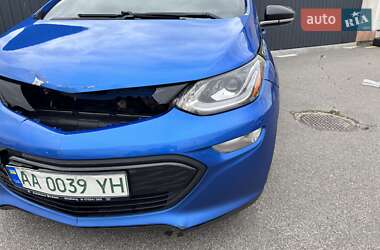Хэтчбек Chevrolet Bolt EV 2016 в 