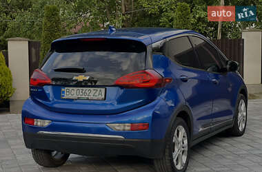 Хэтчбек Chevrolet Bolt EV 2017 в 