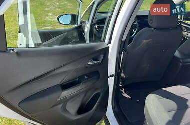 Хэтчбек Chevrolet Bolt EV 2022 в 