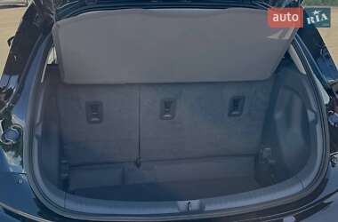 Хэтчбек Chevrolet Bolt EV 2020 в 