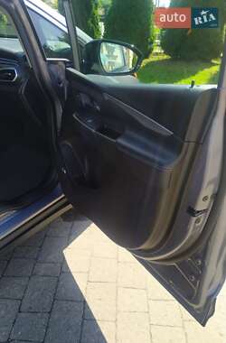 Хэтчбек Chevrolet Bolt EV 2021 в 