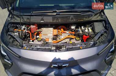 Хэтчбек Chevrolet Bolt EV 2021 в 