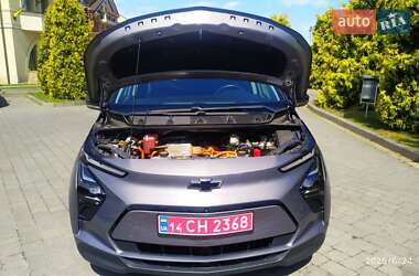 Хэтчбек Chevrolet Bolt EV 2021 в 