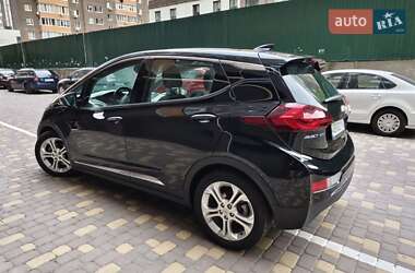 Хэтчбек Chevrolet Bolt EV 2020 в 