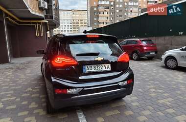 Хэтчбек Chevrolet Bolt EV 2020 в 
