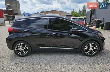 Хэтчбек Chevrolet Bolt EV 2017 в 