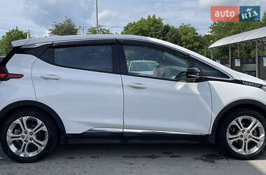 Хэтчбек Chevrolet Bolt EV 2017 в 