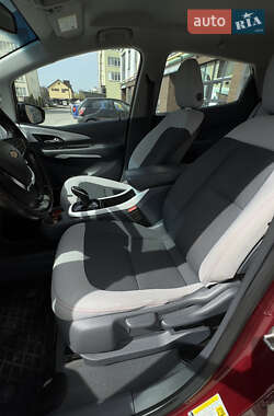 Хэтчбек Chevrolet Bolt EV 2018 в 