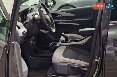 Хэтчбек Chevrolet Bolt EV 2018 в 