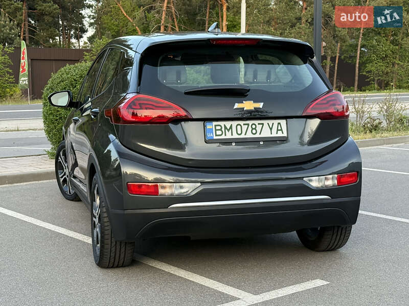 Хэтчбек Chevrolet Bolt EV 2019 в Киеве