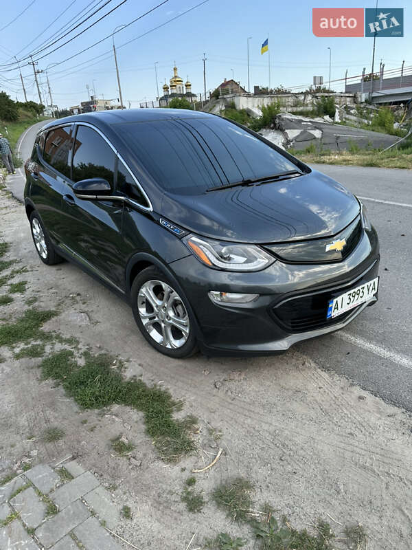 Хэтчбек Chevrolet Bolt EV 2018 в Киеве